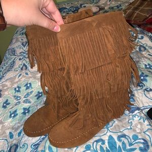 Fringe Moccasin Boots